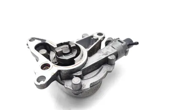 Nissan Qashqai Vacuum pump 146503760R