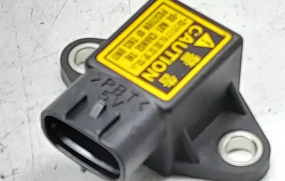 Infiniti QX70 S51 ESP acceleration yaw rate sensor 319551BN0A