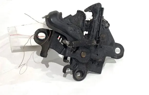 Toyota Yaris Engine bonnet/hood lock/catch 