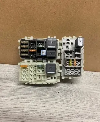 Ford Galaxy Fuse module