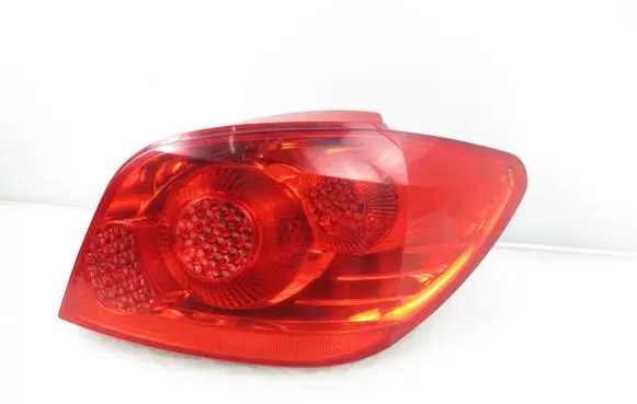 Peugeot 307 Rear/tail lights 557674