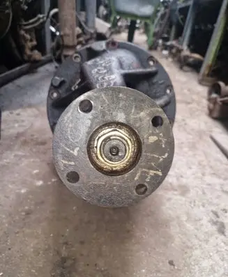 Toyota Land Cruiser (BJ70) Rear differential