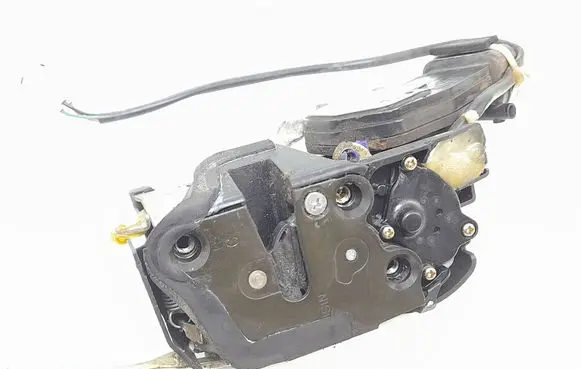 Suzuki Grand Vitara I Front door lock 244H2016