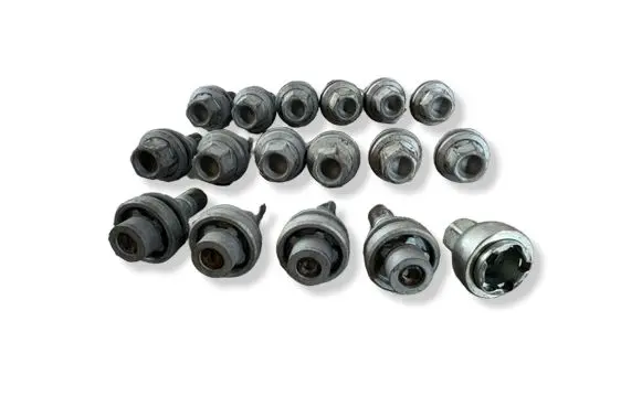 Jeep Avenger Nuts/bolts 