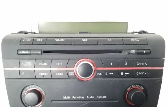 Mazda 3 I Radio/CD/DVD/GPS head unit 14797178