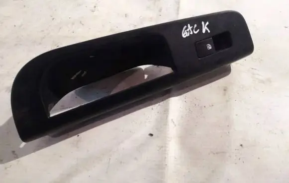 KIA Ceed Electric window control switch 833511H000 83351-1H000