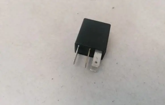 Opel Zafira A Other relay 90229206
