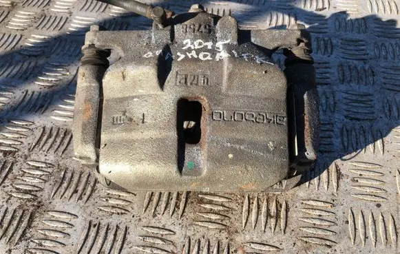 Nissan Qashqai Front brake caliper