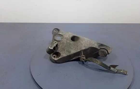BMW X6 E71 Engine mount vacuum valve 6790021