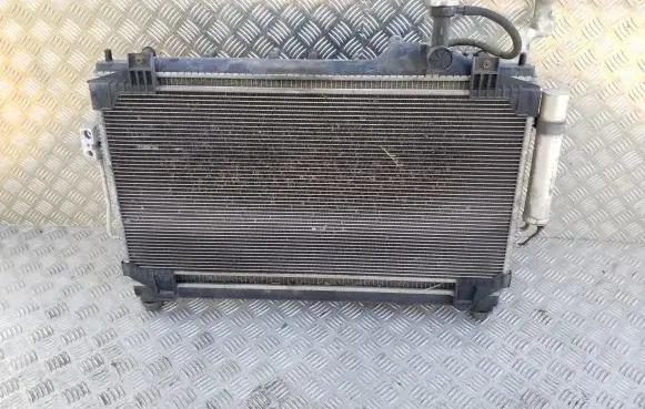 Mitsubishi Outlander Radiator set 