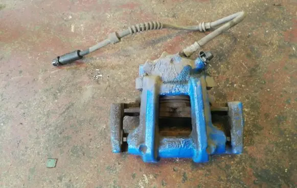 BMW 1 F20 F21 Front brake caliper