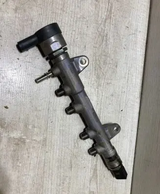 Fuel main line pipe