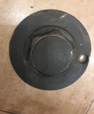 BMW 5 E34 Non-original wheel cap Borbet90 Borbet