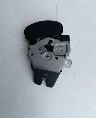 Mitsubishi Lancer Evolution X Loading door lock 