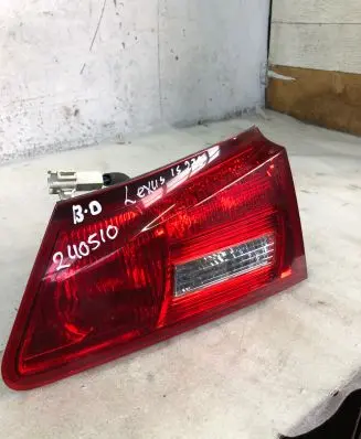 Lexus IS 220D-250-350 Tailgate rear/tail lights 00001184
