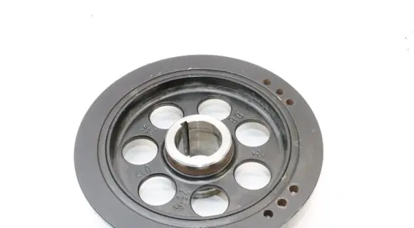Mercedes-Benz E C207 W207 Crankshaft pulley
