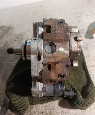 Renault Espace - Grand espace IV Fuel injection high pressure pump 8200041766 8200613055 0445010033