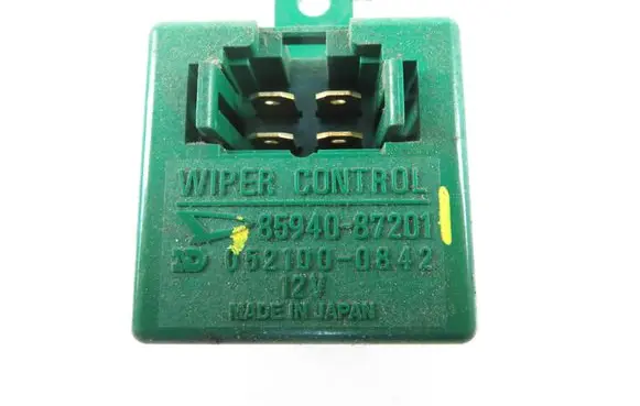 Daihatsu Feroza Window wiper interval relay 0521000842 8594087201