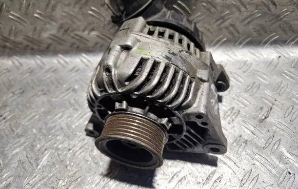Audi A4 S4 B5 8D Generator/alternator 05890316E