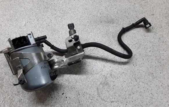 Nissan Qashqai Fuel filter housing 2409500 166398000R