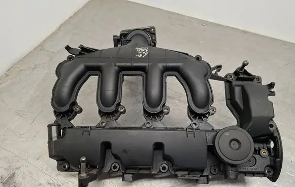 Volvo V50 Intake manifold 9662688980