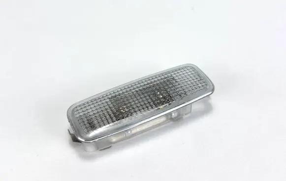 Audi A6 S6 C5 4B Front door interior light 4E0947105 4D0947105A