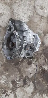 Manual 5 speed gearbox