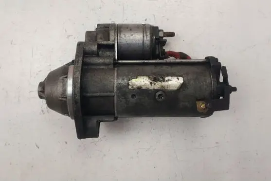 Audi A4 S4 B5 8D Starter motor VALEOD7R49