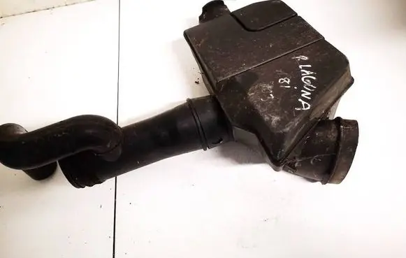 Renault Laguna II Intake resonator 8200028632