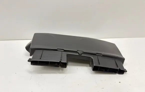 BMW 3 E90 E91 Air intake duct part 7798772 22793115 7811906