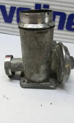 BMW 1 E81 E87 EGR valve 7804381