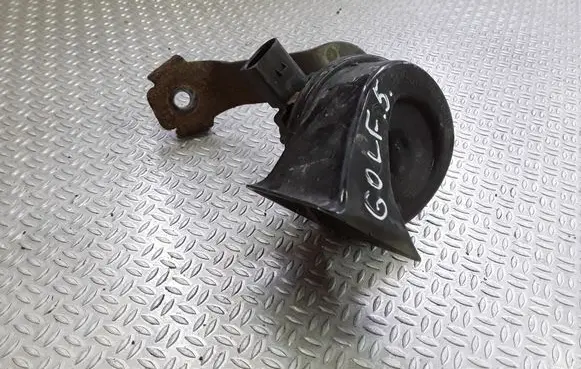 Volkswagen Golf Plus Horn signal E9011157