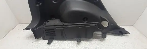 Trunk/boot lower side trim panel