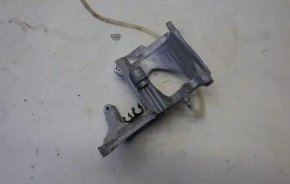 Peugeot 308 Fuel filter bracket/mount holder 9678325480