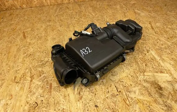 Air filter box