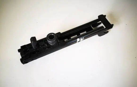 Mercedes-Benz B W245 Seat belt adjustment rail a1698600588