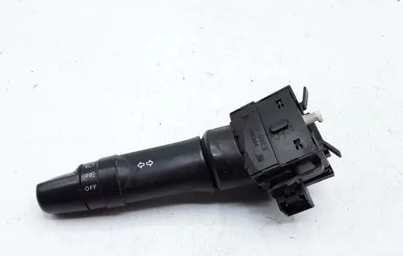 Mitsubishi Pajero Indicator stalk E380013 17D706