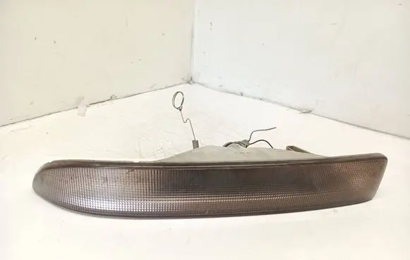 Renault Master II Front indicator light 7700352107 38230999