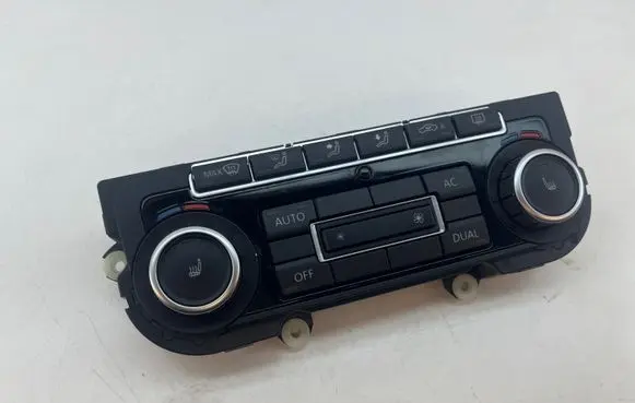 Volkswagen Golf VI Climate control unit 5K0907044BT