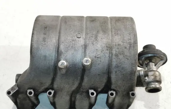 Volkswagen Caddy Intake manifold 038129713BF