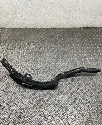 Opel Signum Front bumper mounting bracket