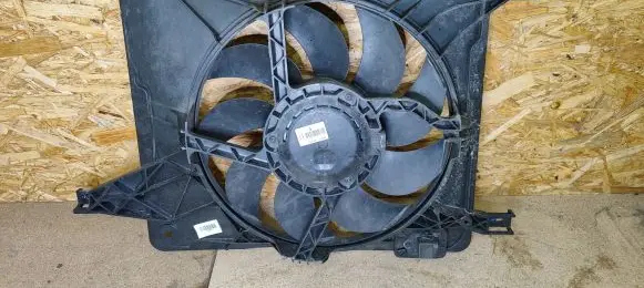 Nissan Qashqai Fan set 5393199