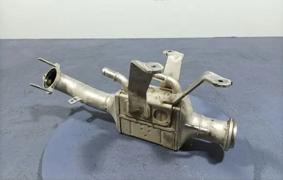Audi A8 S8 D2 4D EGR valve cooler 059131508BQ