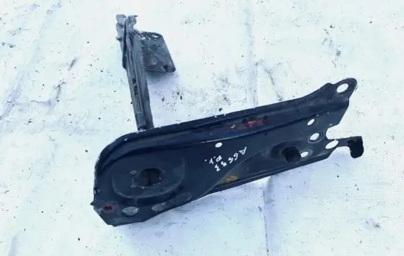Audi 80 90 B3 Radiator support slam panel