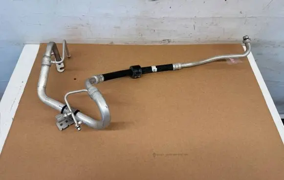Dacia Spring Air conditioning (A/C) pipe/hose SPRPRZKL1 924465406R