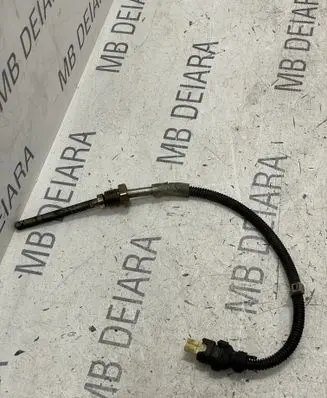 Mercedes-Benz ML W166 Lambda probe sensor A0009057104