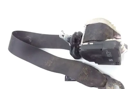 Ford Focus Front seatbelt 4M51A61295AL