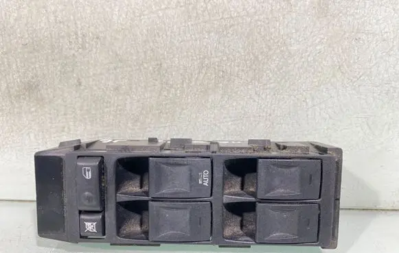 Jeep Grand Cherokee (WK) Electric window control switch 56040538af