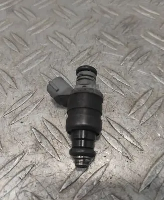 Seat Altea Fuel injector 06A906031BT