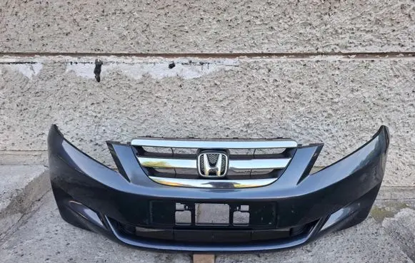 Honda FR-V Front bumper